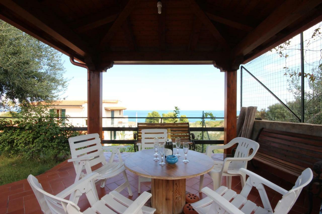 Villa Ficodindia Altavilla Milicia Bagian luar foto