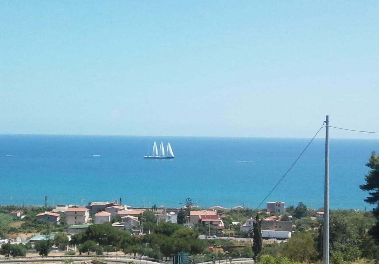Villa Ficodindia Altavilla Milicia Bagian luar foto